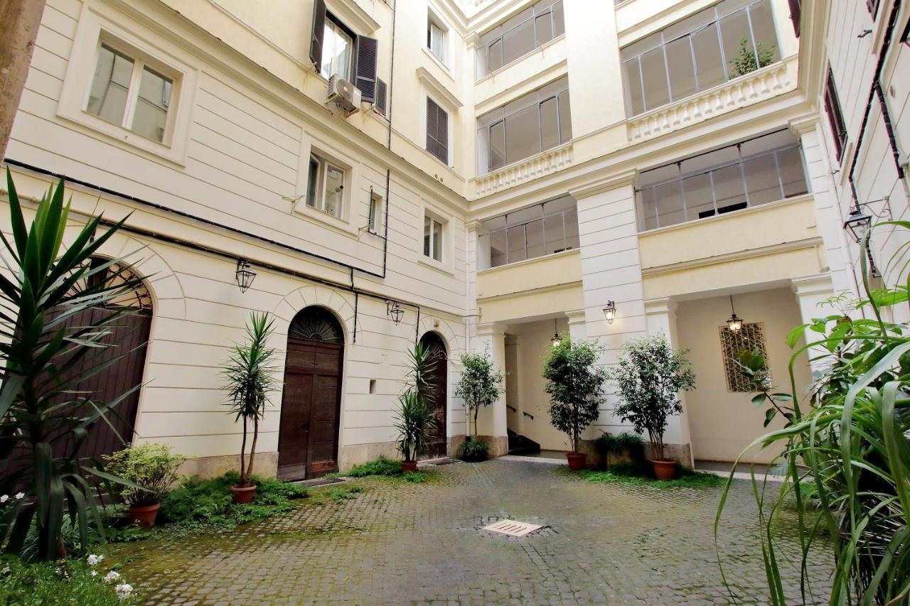 Suite Paradise Rome Guest Rooms, Rome